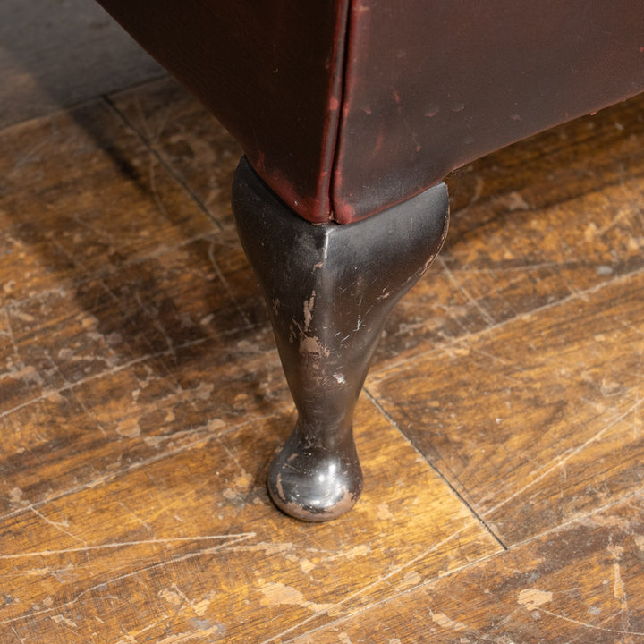 英国伝統スタイル マルーンレッド チェスターフィールド ウィングバックソファ /25G