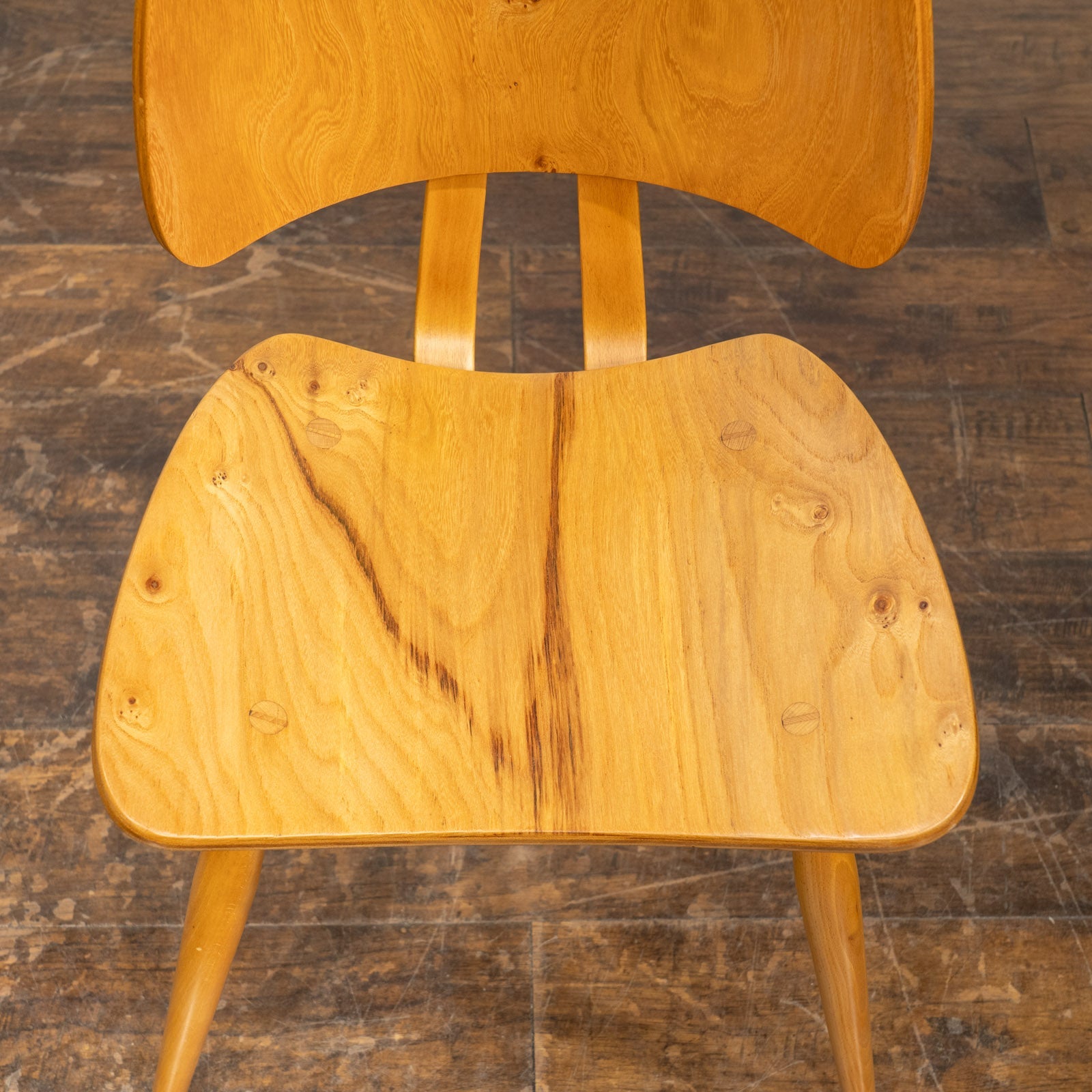 【発送の場合は即購入不可】 レア ERCOL バタフライチェア 英国 アーコール ヴィンテージ 椅子 ウィンザーチェア ダイニングチェア 木製 イギリス ビンテージ 93925 英国【ERCOL アーコール】蝶の羽を思わせる背もたれが特徴 レアモデル