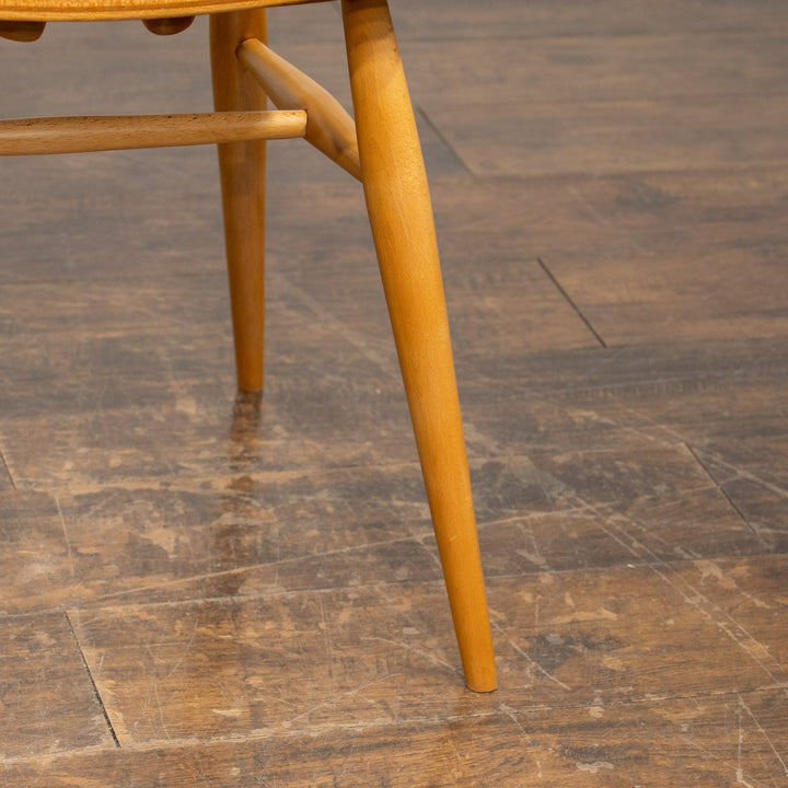 英国【ERCOL アーコール】蝶の羽を思わせる背もたれが特徴 レアモデル バタフライチェア /25G-4