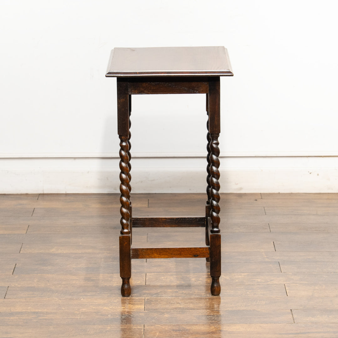 艶やかで上品なバーリーシュガーツイストレッグが印象的 オーク オケージョナルテーブル /25G-A