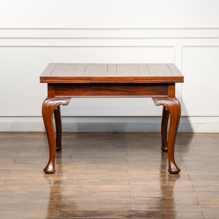 カブリオールレッグの膝の装飾が華やか ドローリーフ 伸長式ダイニングテーブル /25G