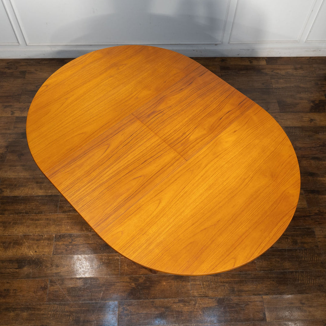 英国【Nathan ネイサン】温かみを感じる北欧デザイン ラウンド エクステンションダイニングテーブル /25G-A