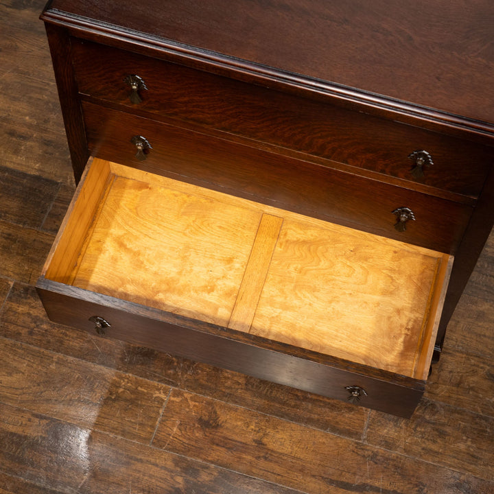 すっきりしたシルエットにカブリオールレッグが上品 オーク 4段チェスト /25G