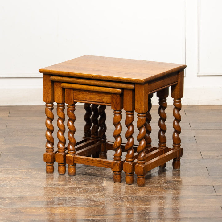 オーク バーリーシュガーツイスト 3段 ネストテーブル /25G