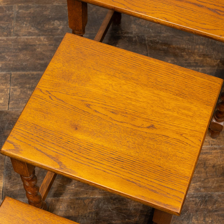 オーク バーリーシュガーツイスト 3段 ネストテーブル /25G