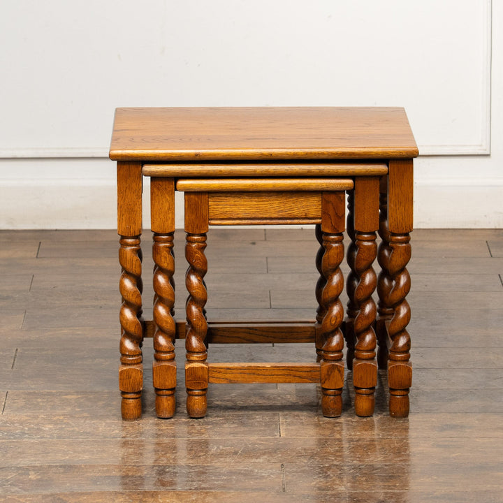 オーク バーリーシュガーツイスト 3段 ネストテーブル /25G