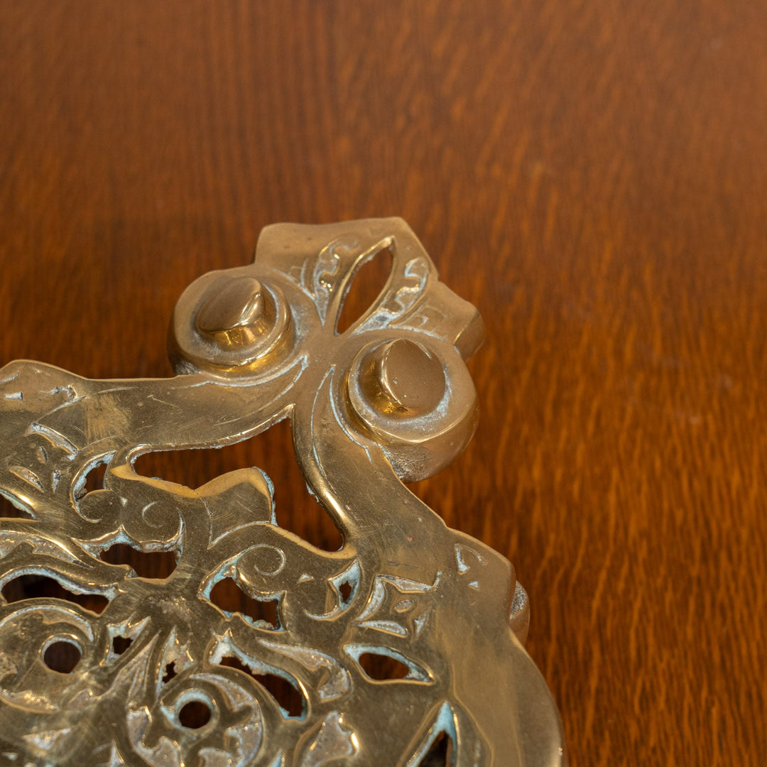 繊細な透かし装飾が美しい ポットスタンド /25G