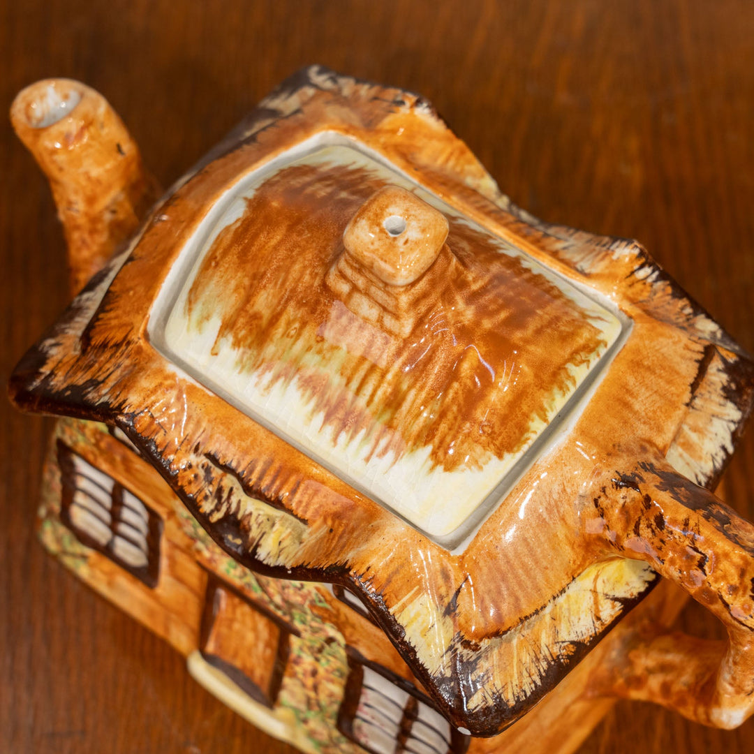 【Price&Kensington プライス&ケンジントン】コテージモチーフ ティーポット /25G-B