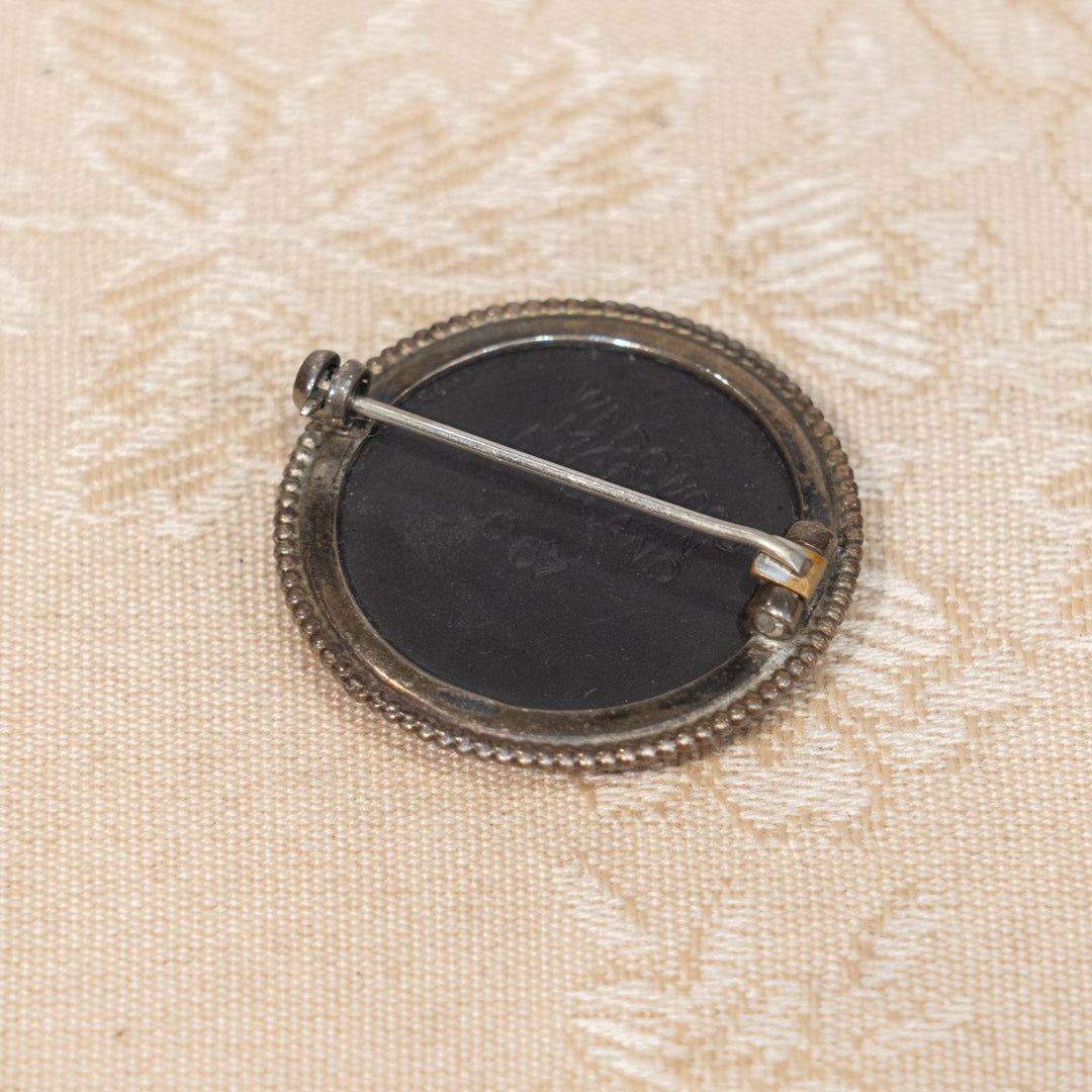 【WEDGWOOD ウェッジウッド Jasper ジャスパー】希少なブラック サーキュラーブローチ /25G