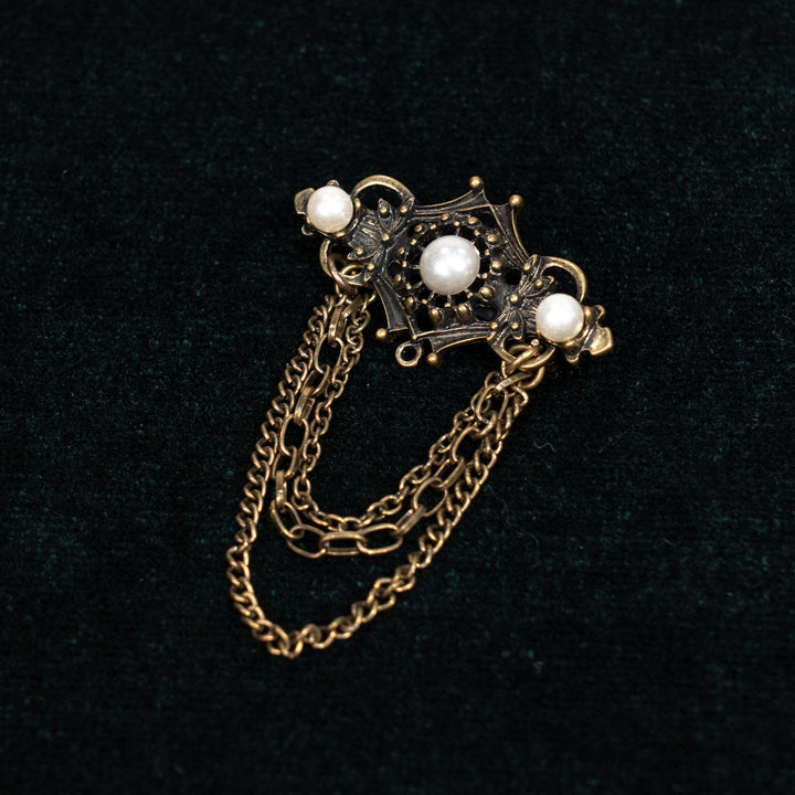 存在感のあるチェーンとパールの組み合わせが華やか アンティークブローチ /25G