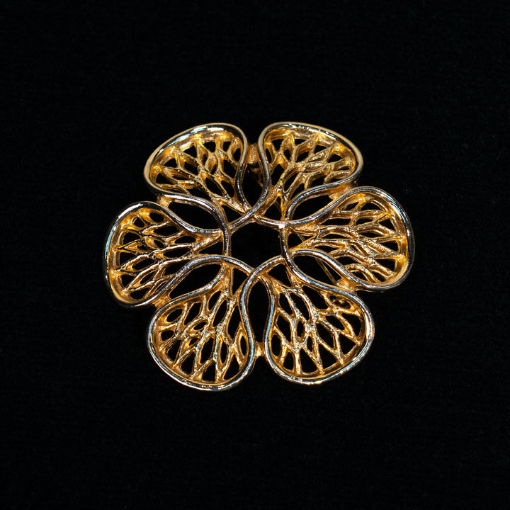 高級感のあるゴールドカラーが目を惹く フラワーモチーフ アンティークブローチ /25G