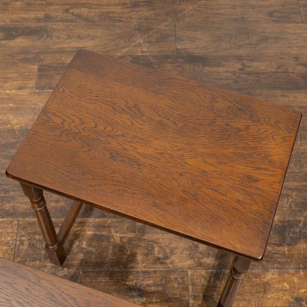 モダンでトラディショナルなデザイン 3段 ネストテーブル /25F