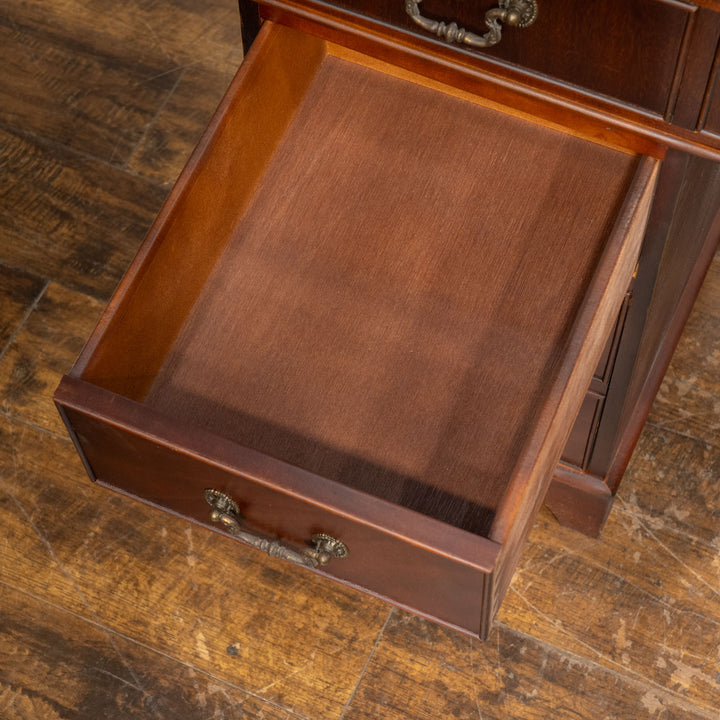 伝統的な美しく重厚感のあるデザイン レザートップ ペデスタルデスク /25F