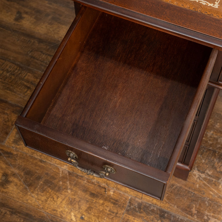 伝統的な美しく重厚感のあるデザイン レザートップ ペデスタルデスク /25F