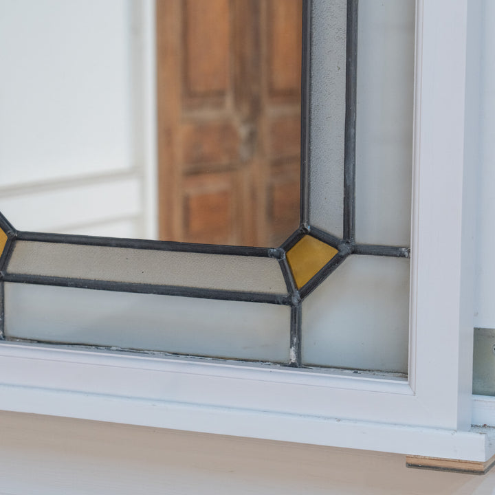 シンプルなステンドグラスとの組み合わせが抜群 ウォールミラー /22L-A