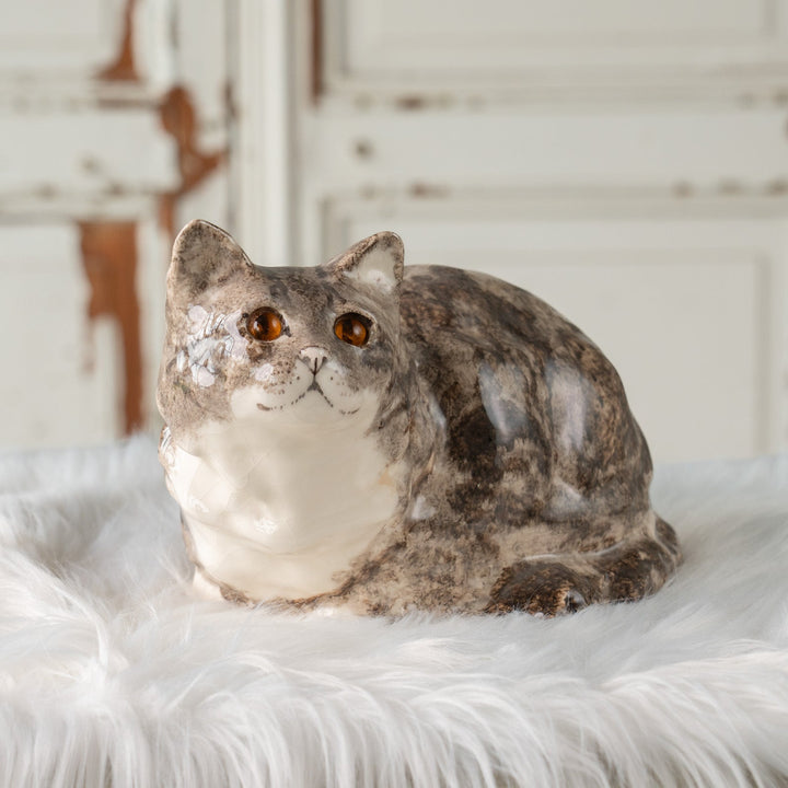 【Winstanley Cat ウィンスタンレイ キャット】ぽってりとした背中の丸いフォルムが可愛い シルバータビー 長毛 サバトラ猫 /25J