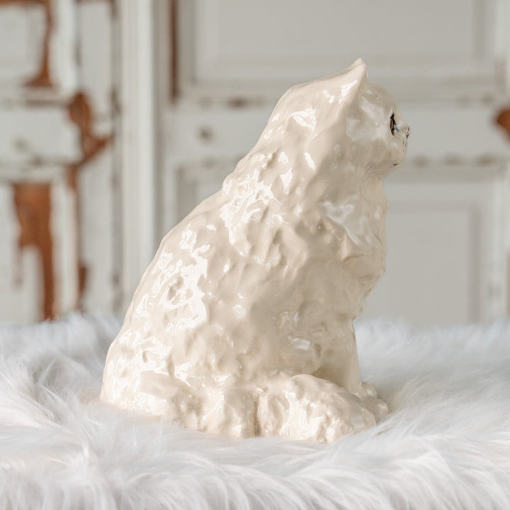 【Winstanley Cat ウィンスタンレイ キャット】思わず触りたくなるふわふわの毛並みが素敵 オッドアイ スノーウィー 長毛 白猫