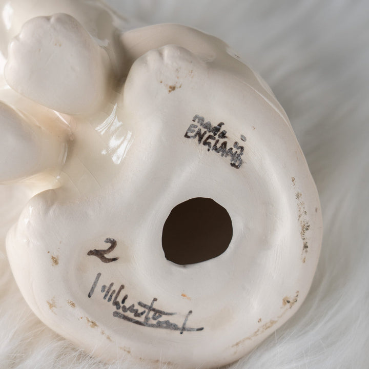 【Winstanley Cat ウィンスタンレイ キャット】こちらを警戒してる表情がリアル オッドアイ スノーウィー 白猫 /25J