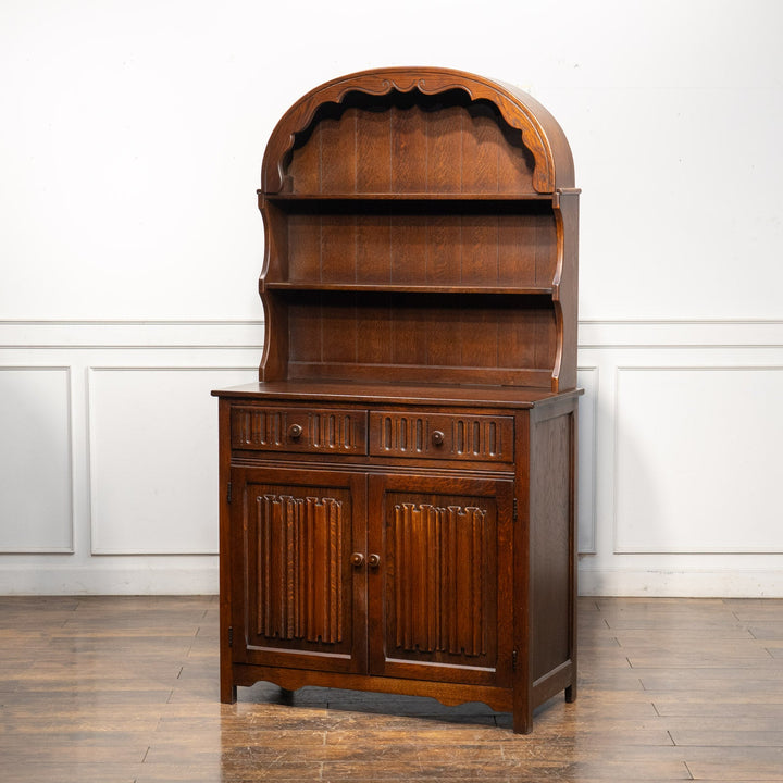 丸みを帯びたデザインはトラディショナルな印象 オーク オープンカップボード /25I