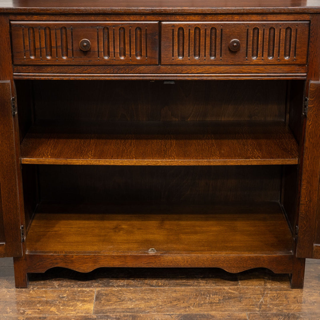 丸みを帯びたデザインはトラディショナルな印象 オーク オープンカップボード /25I