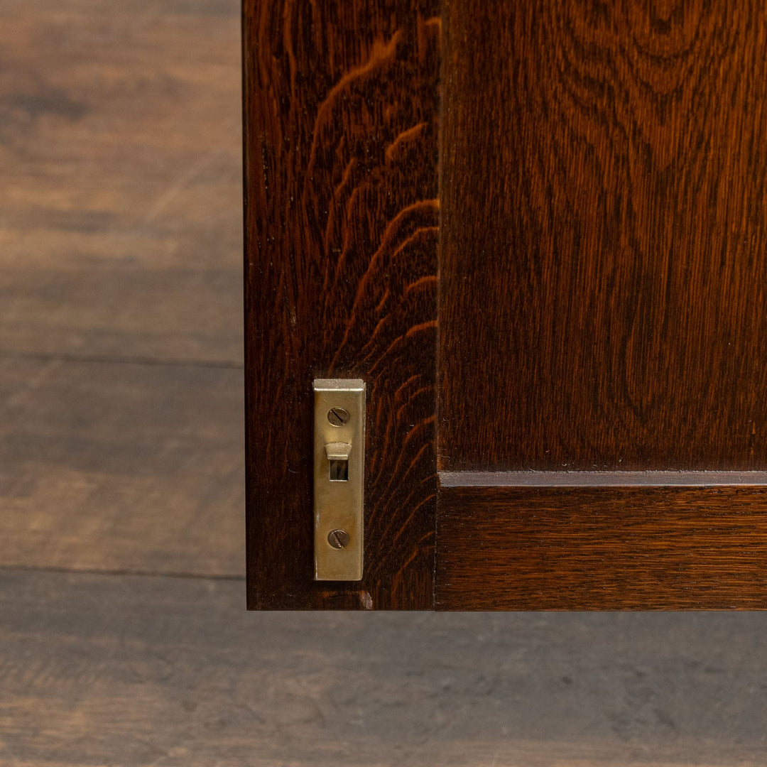 丸みを帯びたデザインはトラディショナルな印象 オーク オープンカップボード /25I