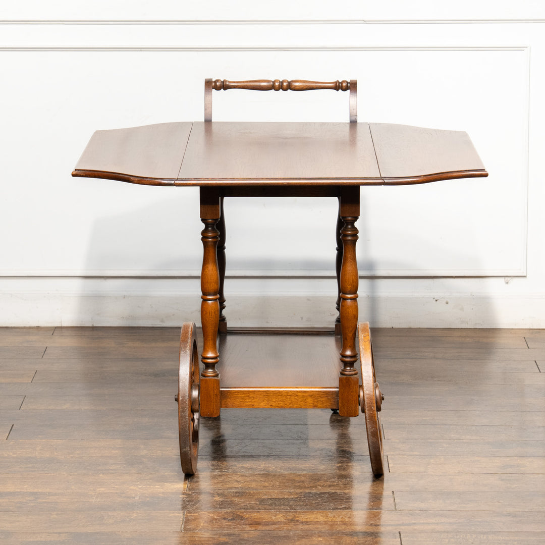 優雅な曲線フォルムと車輪デザインが印象的 ドロップリーフ ティートローリー /25I