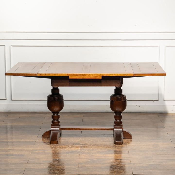 気品を感じるバルボスレッグが特徴的 ドローリーフ 伸長式ダイニングテーブル /25I