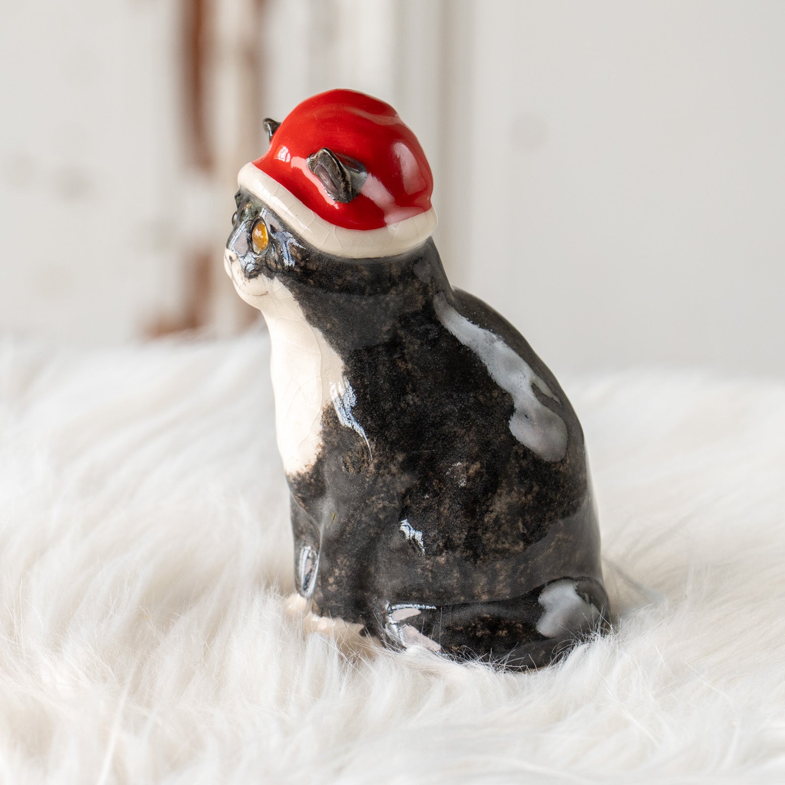 Winstanley Cat ウィンスタンレイ キャット】サンタ帽を被った姿が