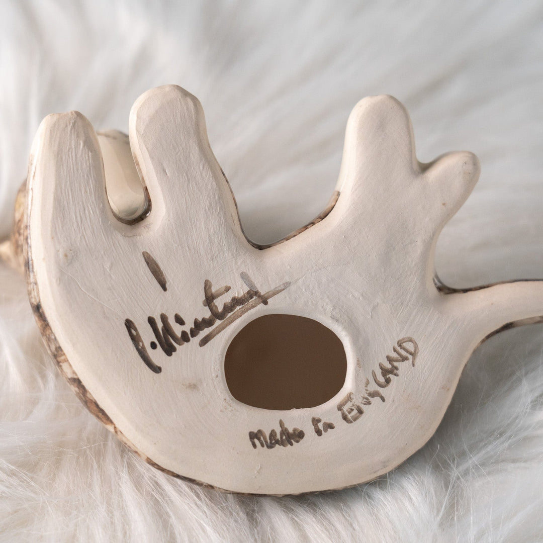 【Winstanley Cat ウィンスタンレイ キャット】横座りでクロスした足が可愛らしい シルバータビー サバトラ猫 /25L