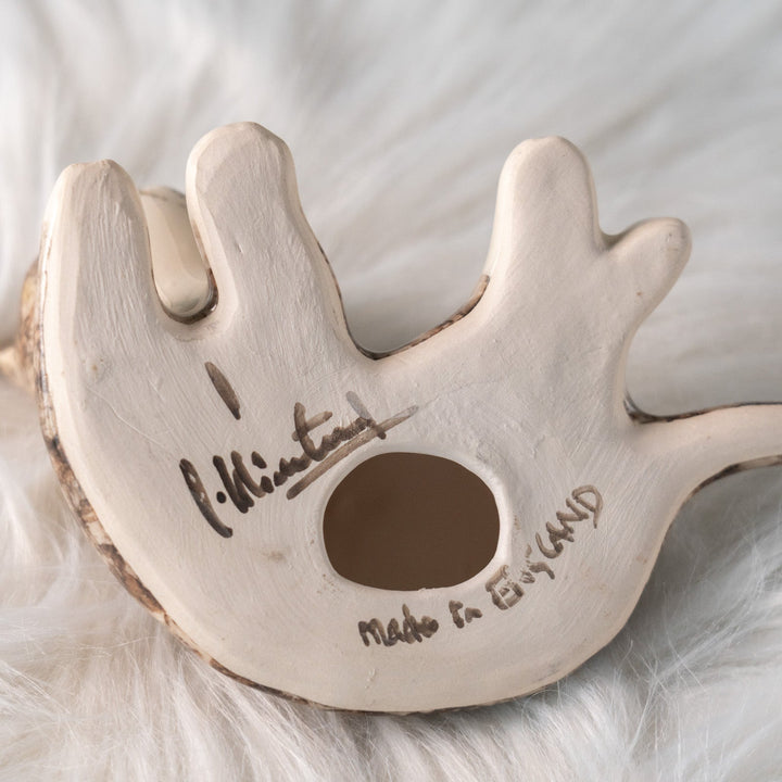 【Winstanley Cat ウィンスタンレイ キャット】横座りでクロスした足が可愛らしい シルバータビー サバトラ猫 /25L