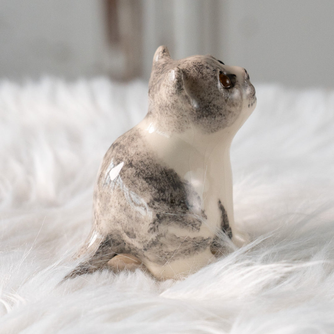 【Winstanley Cat ウィンスタンレイ キャット】丸々したフォルムがキュート ハートマーク バイカラー ブチ猫 /25L