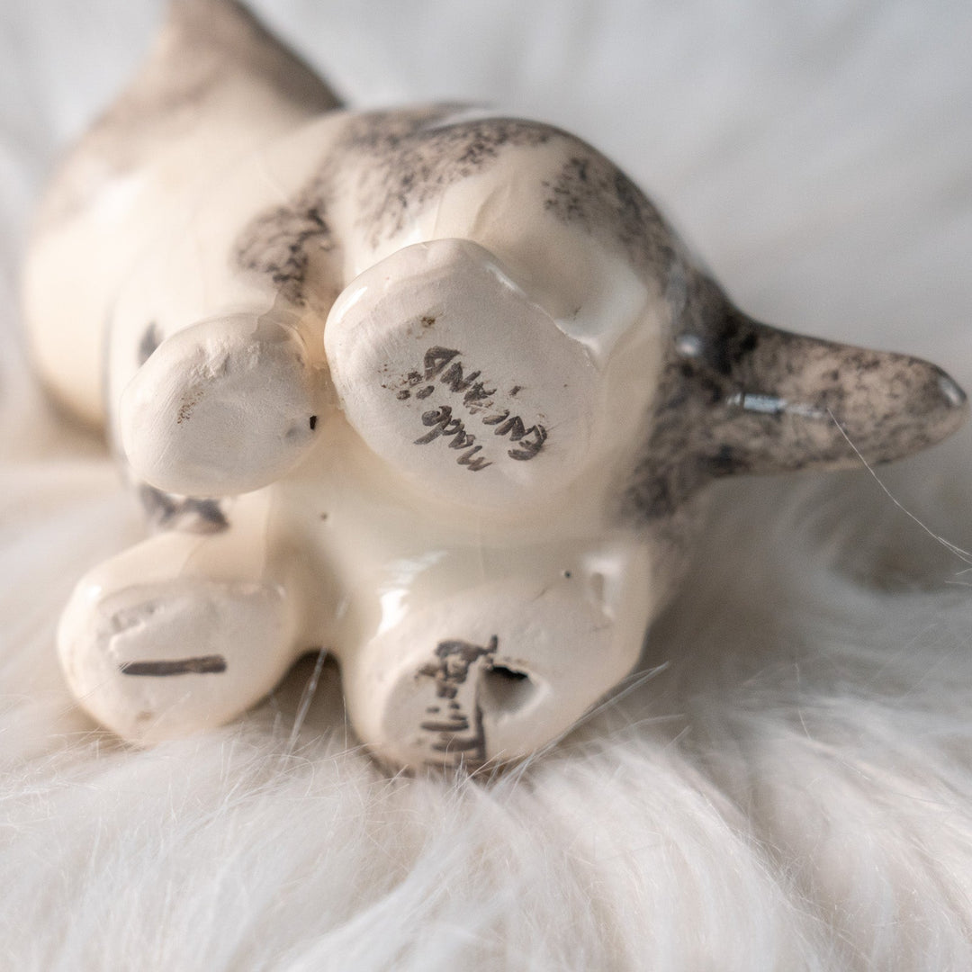 【Winstanley Cat ウィンスタンレイ キャット】丸々したフォルムがキュート ハートマーク バイカラー ブチ猫 /25L