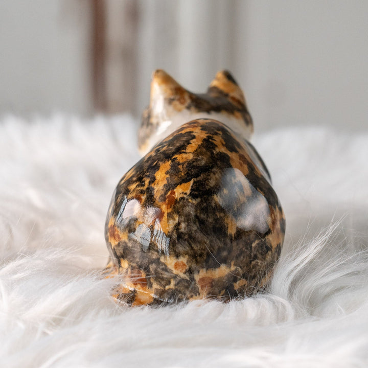 【Winstanley Cat ウィンスタンレイ キャット】姿勢を低くして獲物を狙う キャリコ 三毛猫 /25L