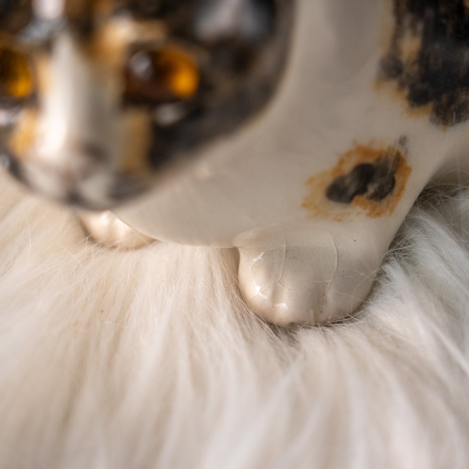 ウィンスタンレイキャット　三毛猫(キャリコタビー)　サイズ5 置物 Winstanley Cat ウィンスタンレイ キャット】姿勢を低くして獲物を狙う