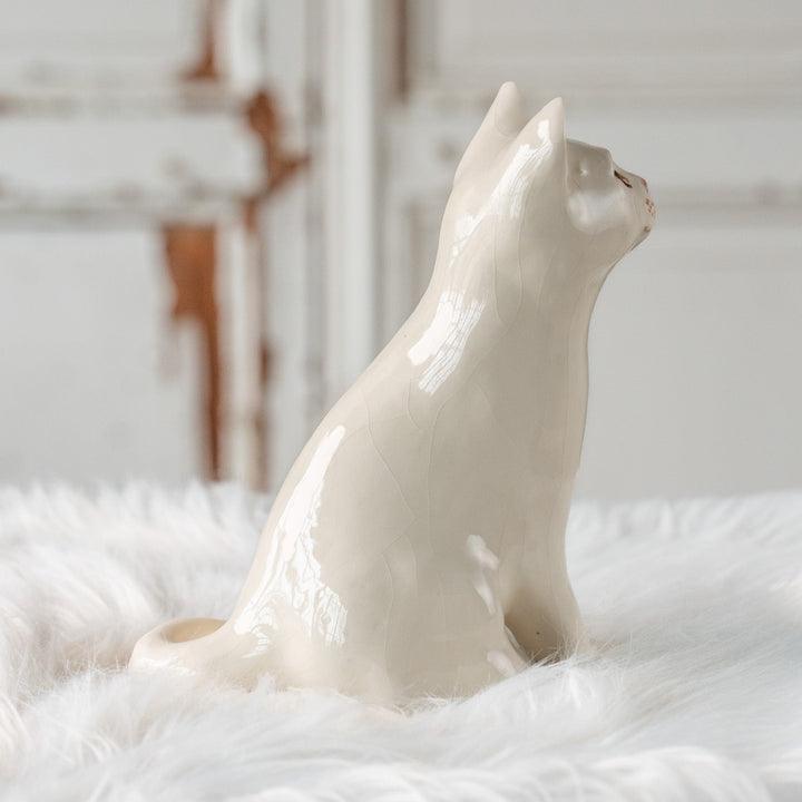 【Winstanley Cat ウィンスタンレイ キャット】招き猫を思わせるフォルムが印象的 オッドアイ スノーウィー 白猫 /25L