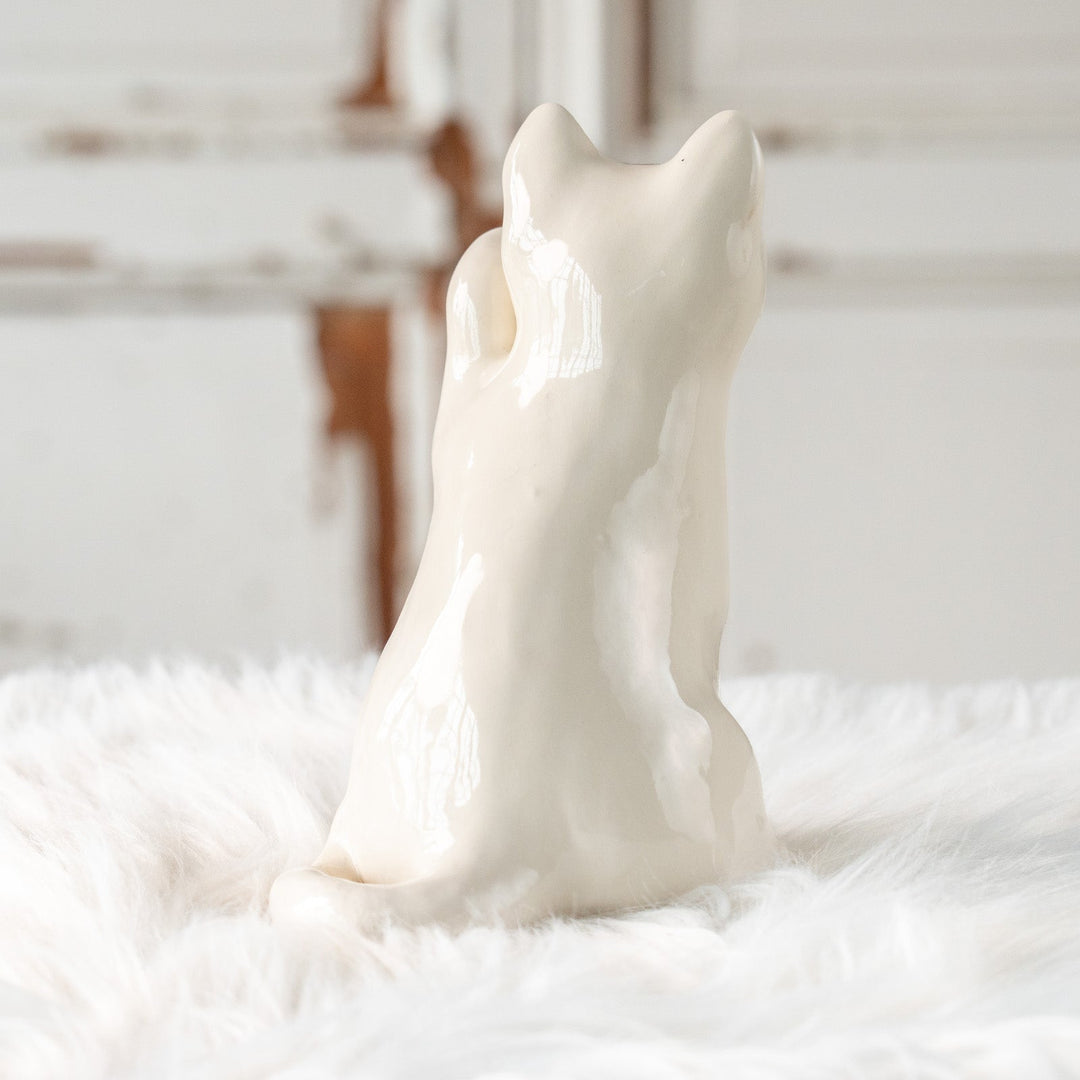 【Winstanley Cat ウィンスタンレイ キャット】招き猫を思わせるフォルムが印象的 ブルーアイ スノーウィー 白猫 /25L