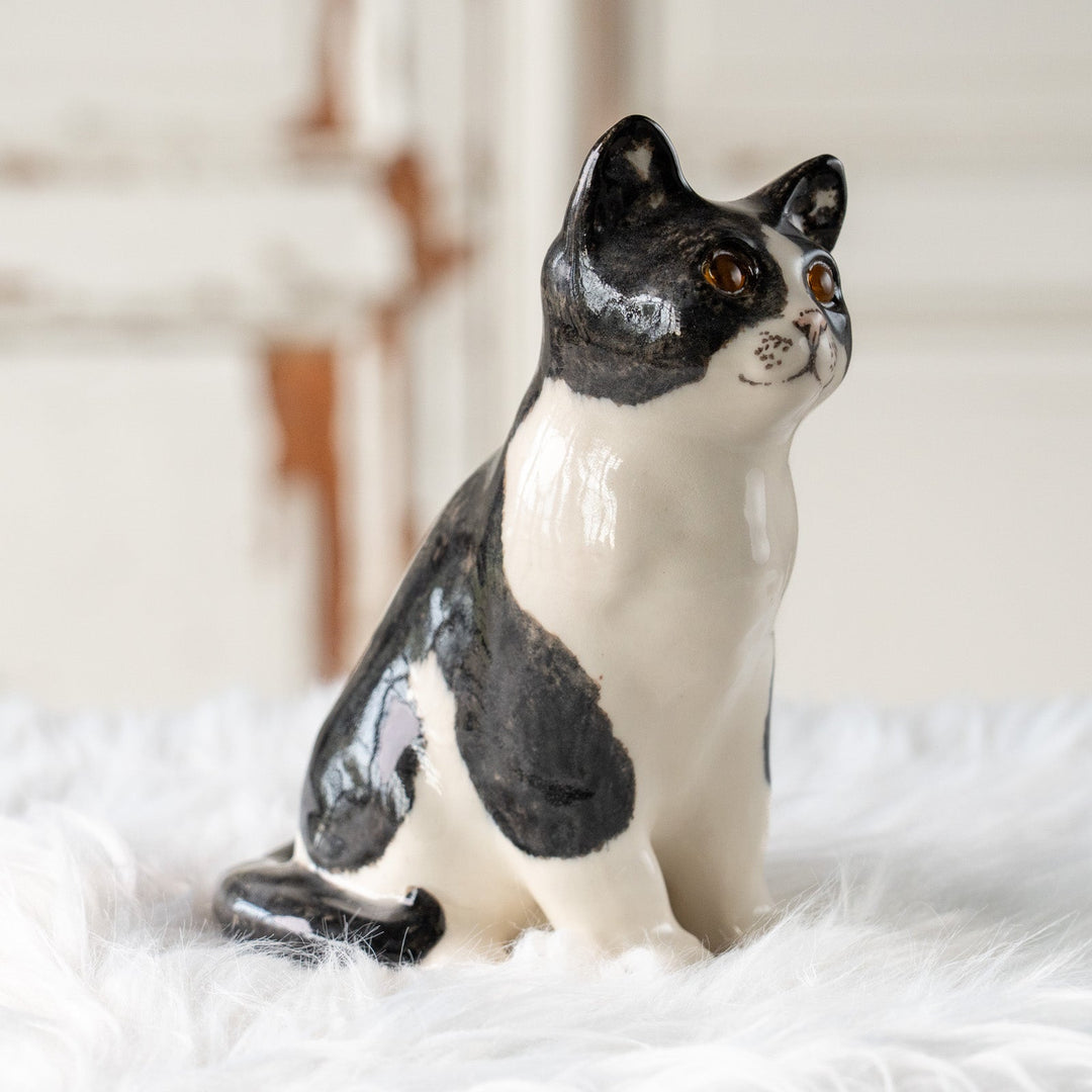 【Winstanley Cat ウィンスタンレイ キャット】微笑む様な表情にときめく タキシード 白黒猫 /25L