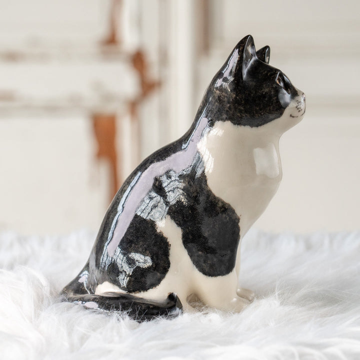 【Winstanley Cat ウィンスタンレイ キャット】微笑む様な表情にときめく タキシード 白黒猫 /25L