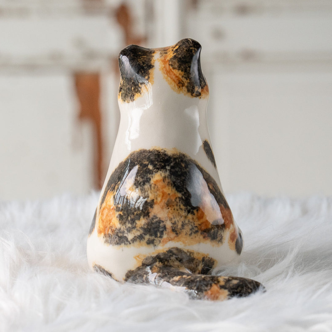 【Winstanley Cat ウィンスタンレイ キャット】どっしりしたフォルムに垂れ耳がチャーミング キャリコ 三毛猫 /25L