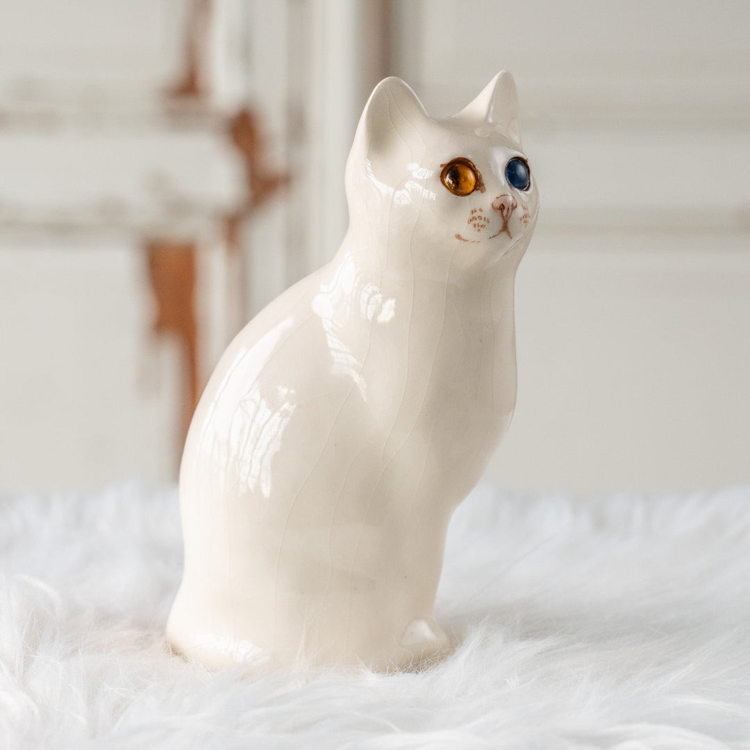 【Winstanley Cat ウィンスタンレイ キャット】真っ白なボディにオッドアイが映える スノーウィ 白猫 /25L