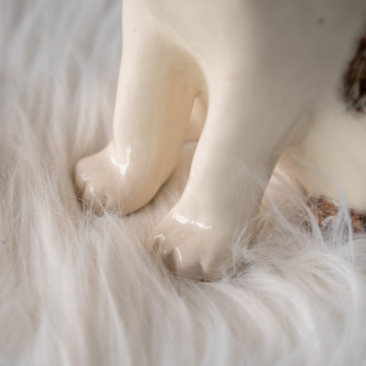 【Winstanley Cat ウィンスタンレイ キャット】小首をかしげた不思議そうな表情が魅力 シルバータビー サバトラ猫 /25L