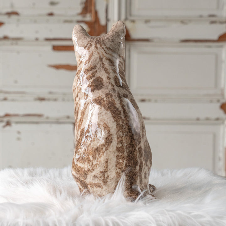 【Winstanley Cat ウィンスタンレイ キャット】くりくりとした丸い瞳がチャーミング シルバータビー サバトラ猫 /25L