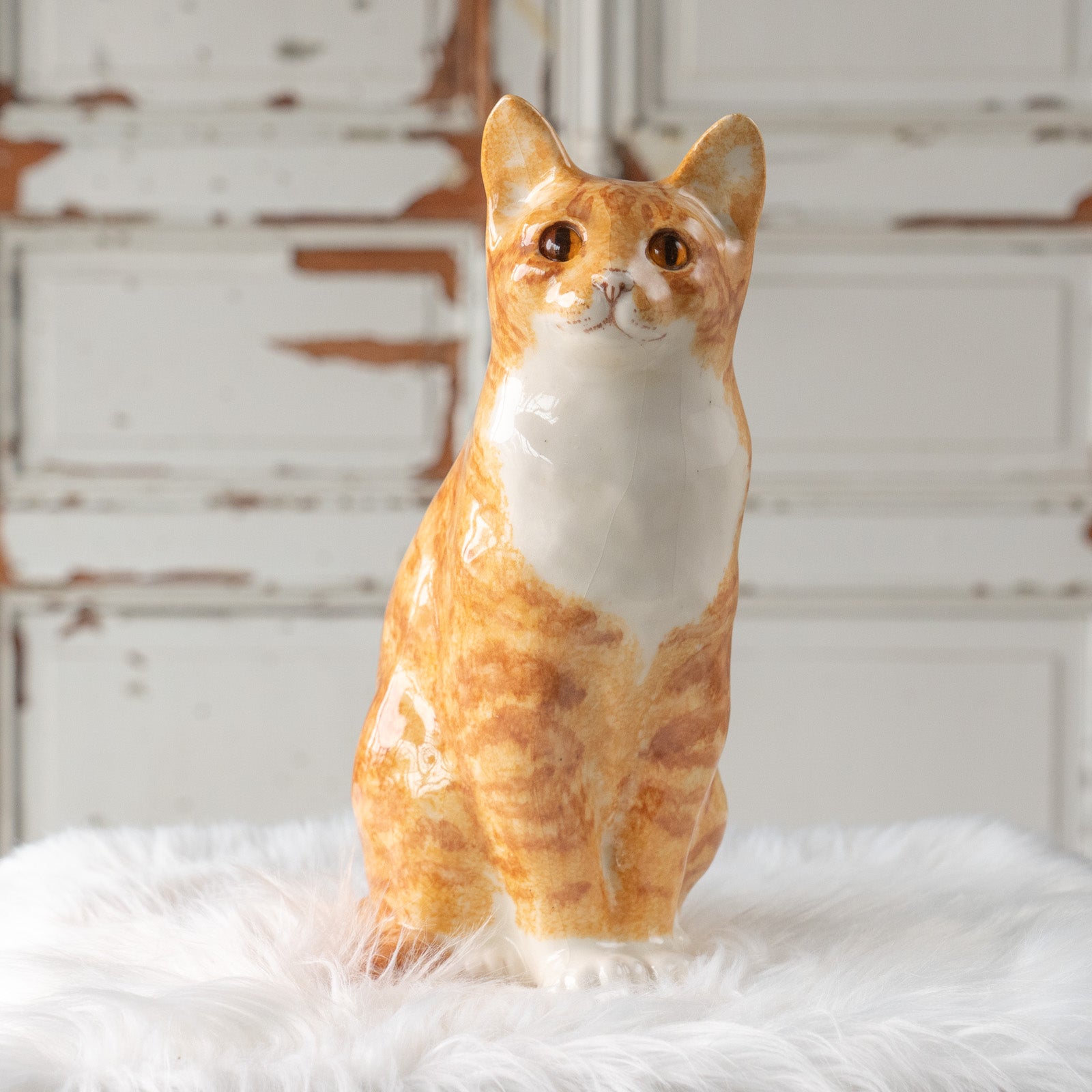 Winstanley Cat ウィンスタンレイ キャット】遠くを見つめる物憂げな