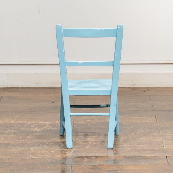 ライトブルーのペイントが爽やか キッズチェア /25L