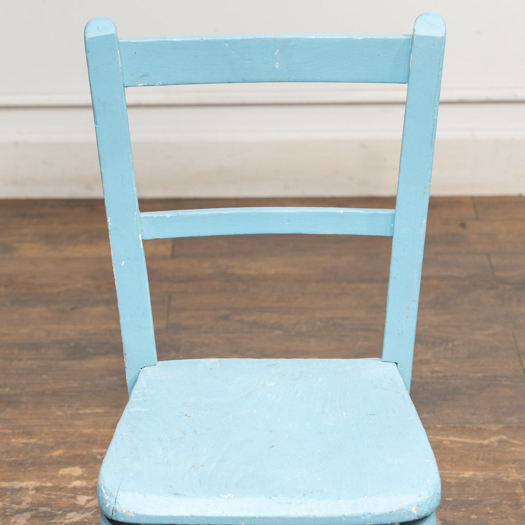 ライトブルーのペイントが爽やか キッズチェア /25L