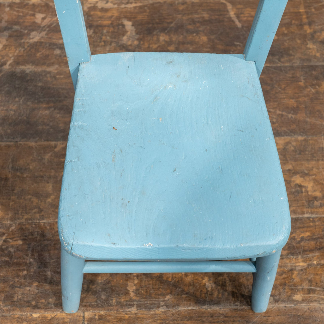 ライトブルーのペイントが爽やか キッズチェア /25L
