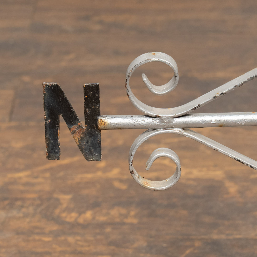 ノスタルジックさを感じる ルースターモチーフ ウェザーベーン /25L