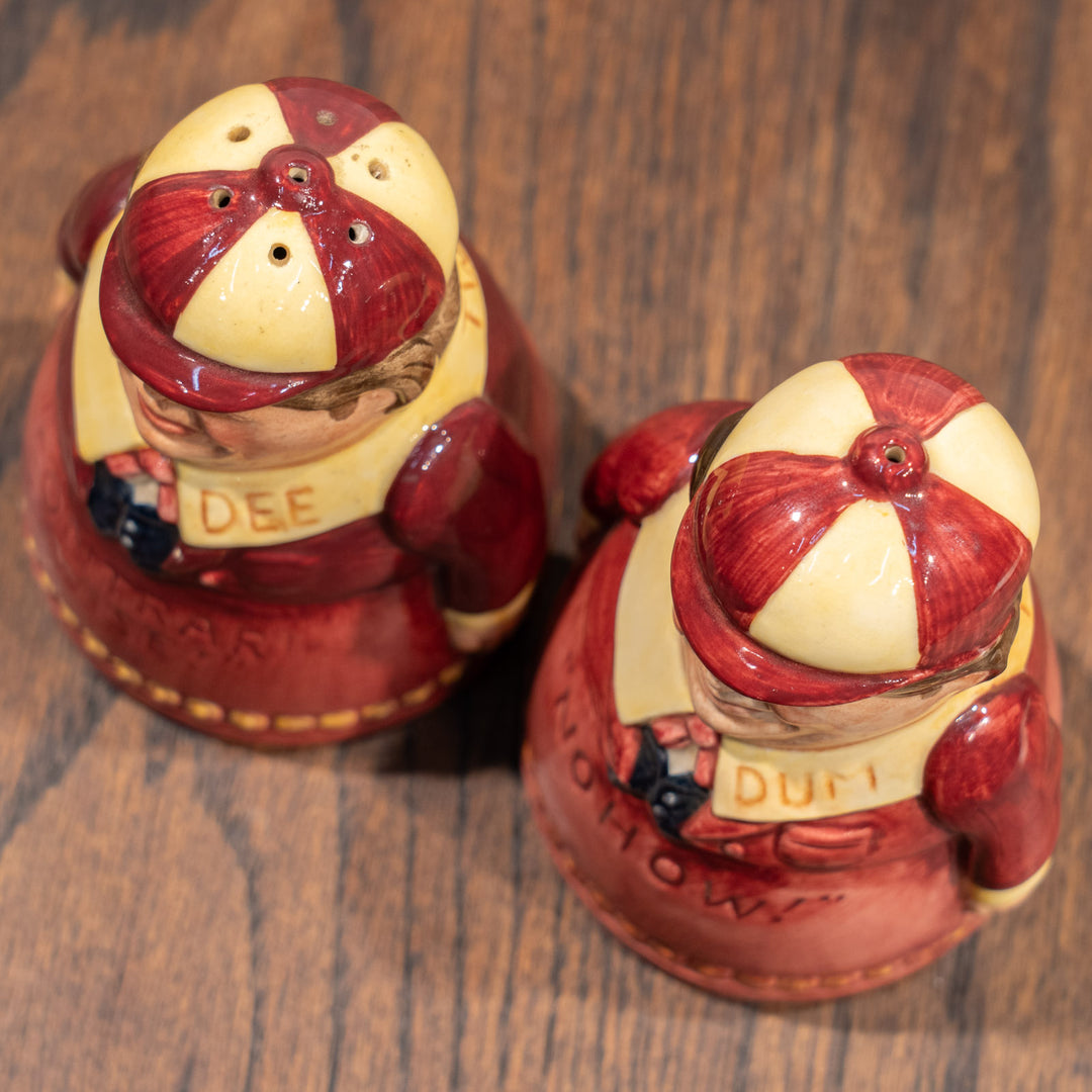 【ROYAL DOULTON ロイヤルドルトン】鏡の国のアリスに登場する双子をモチーフ ソルト&ペッパーポットセット /25L