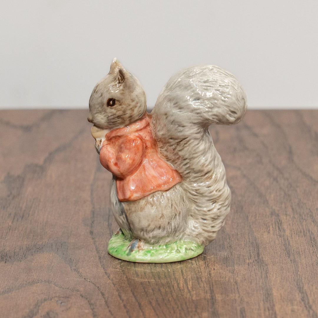【BESWICK ベスウィック】リスのカルアシ・チミー ピンクジャケットパターン フィギュリン /25L-B