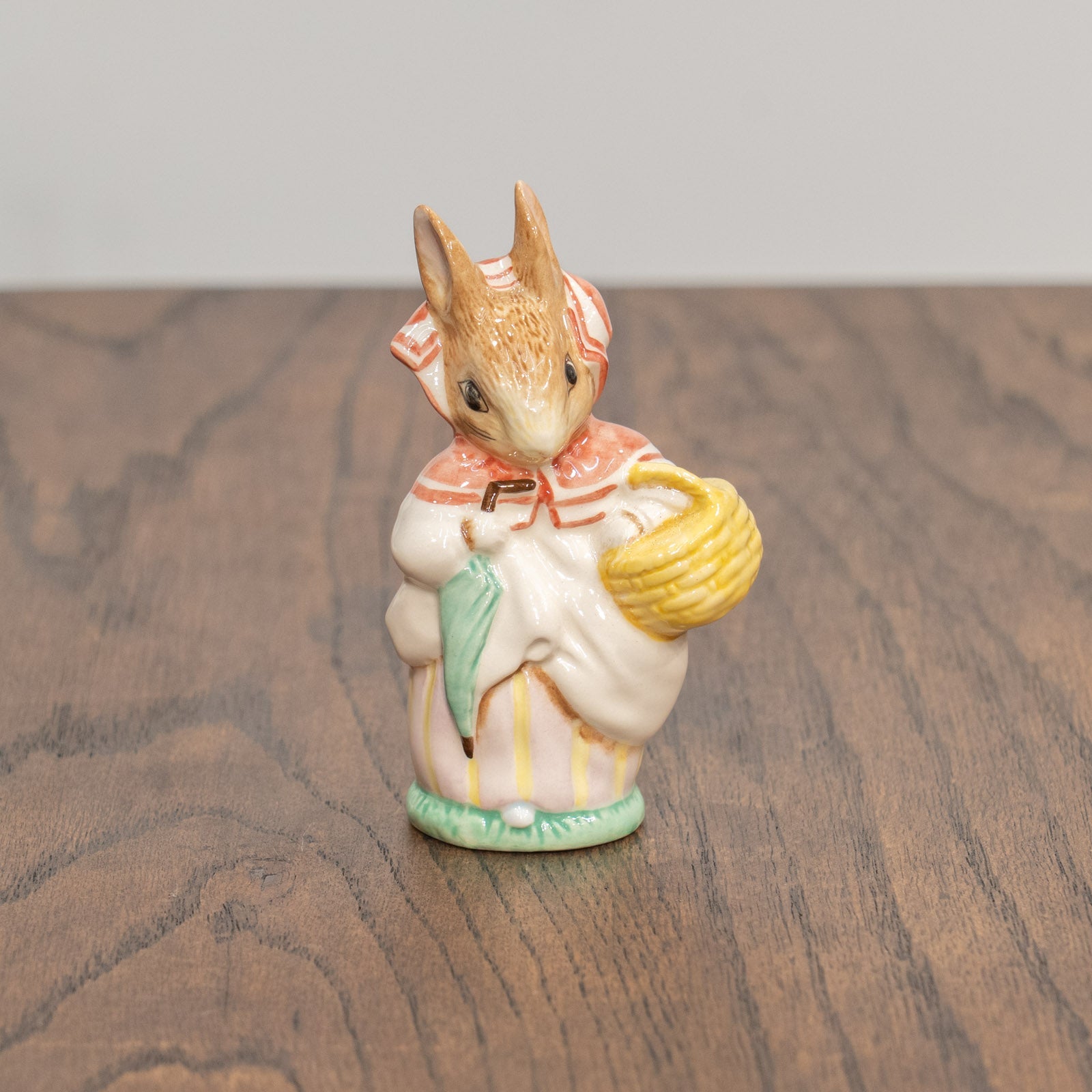 BESWICK ベスウィック】うさぎのミセスラビット ビアトリクス・ポター